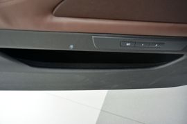 2017款宝马528Li豪华设计套装