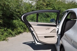2011款宝马535i