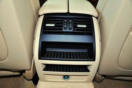 2011款宝马535i