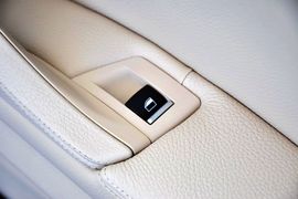 2011款宝马535i