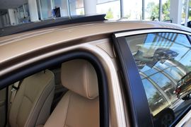 2011款宝马535i
