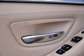 2011款宝马535i