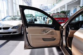 2011款宝马535i