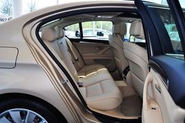 2011款宝马535i