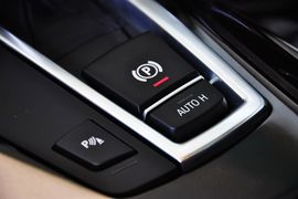 2011款宝马535i