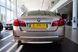 2011款宝马535i