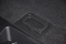 2011款起亚狮跑2.0GLS自动两驱型