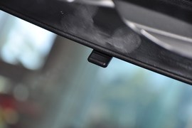 2011款起亚狮跑2.0GLS自动两驱型