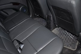 2011款起亚狮跑2.0GLS自动两驱型