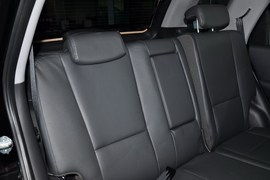 2011款起亚狮跑2.0GLS自动两驱型