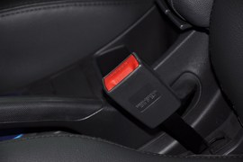 2011款起亚狮跑2.0GLS自动两驱型