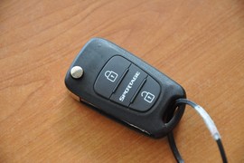 2011款起亚狮跑2.0GLS自动两驱型
