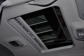 2011款起亚狮跑2.0GLS自动两驱型