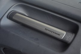 2011款起亚狮跑2.0GLS自动两驱型