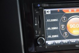 2011款起亚狮跑2.0GLS自动两驱型