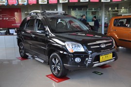 2011款起亚狮跑2.0GLS自动两驱型