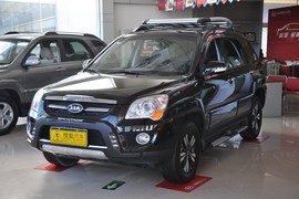 2011款起亚狮跑2.0GLS自动两驱型
