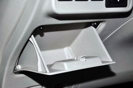 2011款一汽丰田卡罗拉2.0L