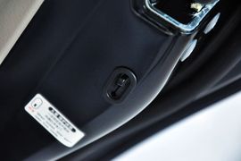 2011款一汽丰田卡罗拉2.0L