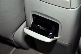 2011款一汽丰田卡罗拉2.0L