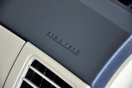 2011款一汽丰田卡罗拉2.0L
