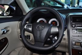 2011款一汽丰田卡罗拉2.0L