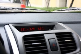 长安CX20试驾1.3L手动运动版