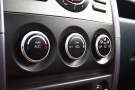 长安CX20试驾1.3L手动运动版