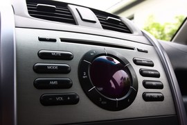 长安CX20试驾1.3L手动运动版