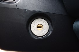 长安CX20试驾1.3L手动运动版
