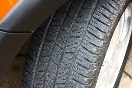 长安CX20试驾1.3L手动运动版
