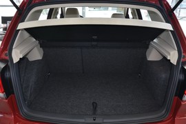2011款一汽大众高尔夫1.6L自动舒适型