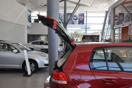 2011款一汽大众高尔夫1.6L自动舒适型