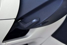 2011款一汽大众高尔夫1.6L自动舒适型
