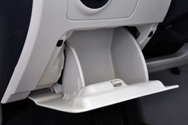 2011款一汽大众高尔夫1.6L自动舒适型