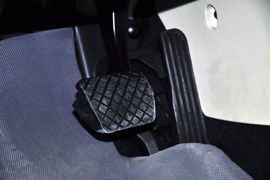 2011款一汽大众高尔夫1.6L自动舒适型