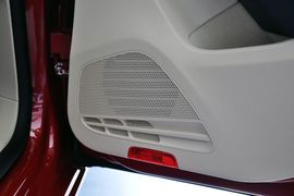 2011款一汽大众高尔夫1.6L自动舒适型
