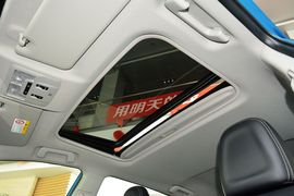 2016款丰田RAV4