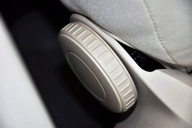 2011款一汽大众高尔夫1.6L自动舒适型