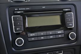 2011款一汽大众高尔夫1.6L自动舒适型