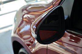 2011款一汽大众高尔夫1.6L自动舒适型