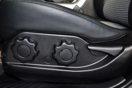 2010款福特翼虎2.3L