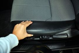 2010款福特翼虎2.3L