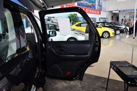 2010款福特翼虎2.3L