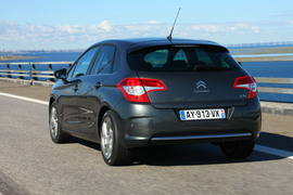 雪铁龙新C4海外试驾