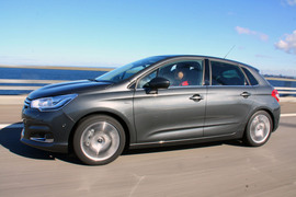 雪铁龙新C4海外试驾