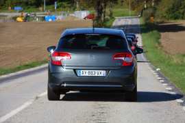 雪铁龙新C4海外试驾