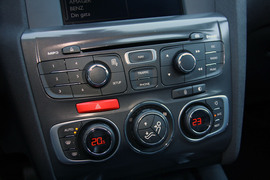 雪铁龙新C4海外试驾