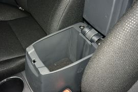 2014款丰田卡罗拉1.6L