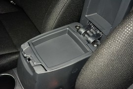 2014款丰田卡罗拉1.6L